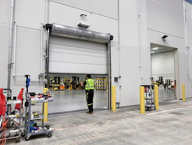 Commercial Repair service in Lauderhill, FL